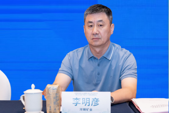 7040ef6aa3c8629171cbab7afeebf370